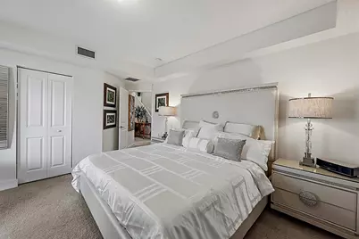 8321 Central Park Boulevard, Doral, FL 33166 - Photo 32