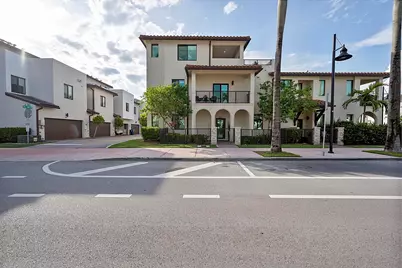 8321 Central Park Boulevard, Doral, FL 33166 - Photo 6