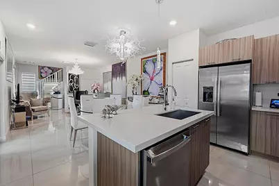 8321 Central Park Boulevard, Doral, FL 33166 - Photo 18