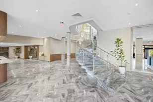 5401 Collins Ave, Miami Beach, FL 33140 - Photo 28