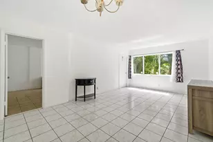 1333 E Hallandale Beach Blvd, Hallandale Beach, FL 33009 - Photo 8