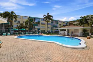 1333 E Hallandale Beach Blvd, Hallandale Beach, FL 33009 - Photo 18