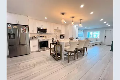 2115 NE 37th Drive #121, Fort Lauderdale, FL 33308 - Photo 4