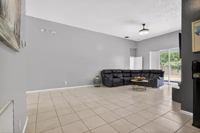 5291 Fox Trace, West Palm Beach, FL 33417 - Photo 20