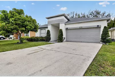 5291 Fox Trace, West Palm Beach, FL 33417 - Photo 2