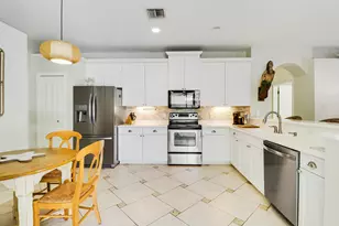 654 NE Little Kayak Point, Port Saint Lucie, FL 34983 - Photo 10