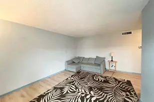 1551 N 12th Ct, Hollywood, FL 33019 - Photo 6