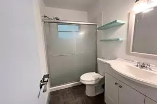 1551 N 12th Ct, Hollywood, FL 33019 - Photo 8