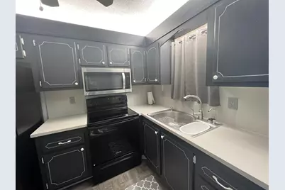 1551 N 12th Court #10b, Hollywood, FL 33019 - Photo 2