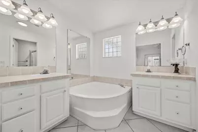 7654 Red Crossbill Court, Port Saint Lucie, FL 34952 - Photo 16