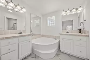 7654 Red Crossbill Ct, Port Saint Lucie, FL 34952 - Photo 16