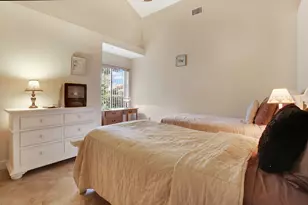 211 E River Park Dr, Jupiter, FL 33477 - Photo 20