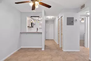 95 NE 41st St, Oakland Park, FL 33334 - Photo 1