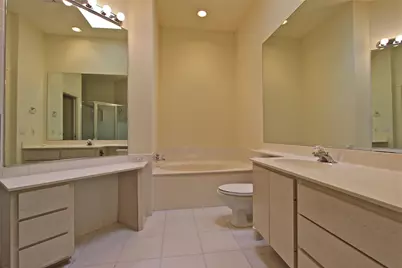160 Lost Bridge Drive, Palm Beach Gardens, FL 33410 - Photo 22