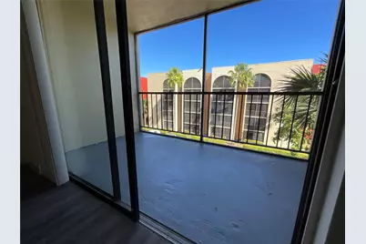 19455 NE 10 Avenue #6-514, North Miami Beach, FL 33179 - Photo 10