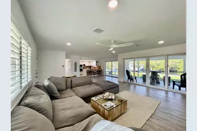 8585 SE Palm Street, Hobe Sound, FL 33455 - Photo 10