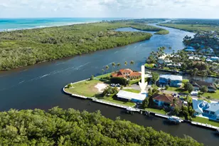 8585 SE Palm St, Hobe Sound, FL 33455 - Photo 1
