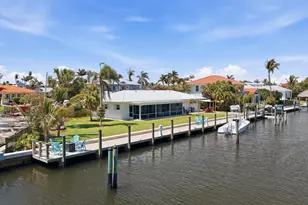 8585 SE Palm St, Hobe Sound, FL 33455 - Photo 2