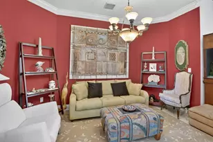 8106 N Savannah Cir, Davie, FL 33328 - Photo 6