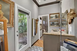 8106 N Savannah Cir, Davie, FL 33328 - Photo 46