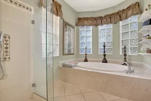 8106 N Savannah Cir, Davie, FL 33328 - Photo 34