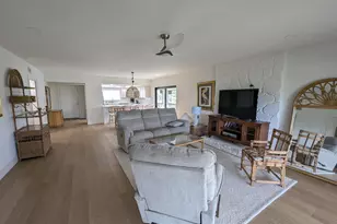 404 Clubhouse Cir, Jupiter, FL 33477 - Photo 10