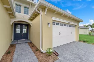 5218 Liberty Ln, The Acreage, FL 33470 - Photo 4