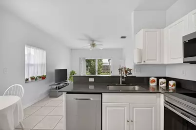 14215 SW 156th Avenue N, Miami, FL 33196 - Photo 20