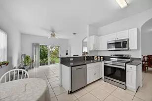 14215 SW 156th Ave N, Miami, FL 33196 - Photo 18