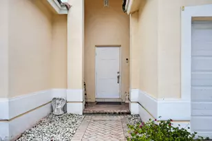 14215 SW 156th Ave N, Miami, FL 33196 - Photo 4
