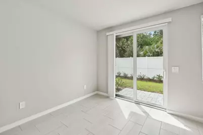 394 Salisbury Circle, Fort Pierce, FL 34982 - Photo 10