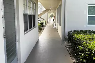4 Sussex A, West Palm Beach, FL 33417 - Photo 12