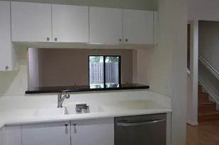 227 City View Dr, Fort Lauderdale, FL 33311 - Photo 4