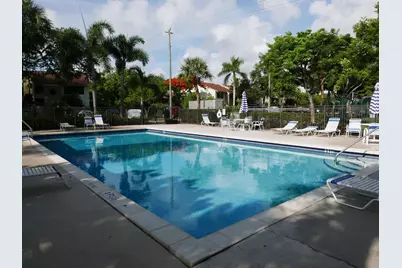 227 City View Drive, Fort Lauderdale, FL 33311 - Photo 30