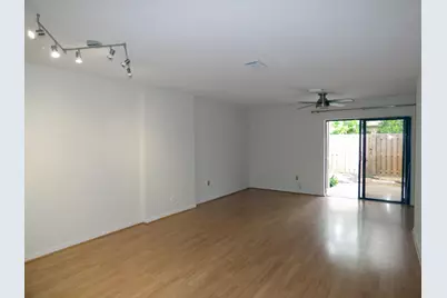 227 City View Drive, Fort Lauderdale, FL 33311 - Photo 12