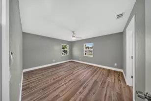 1917 SW Flower Ln, Port Saint Lucie, FL 34953 - Photo 10