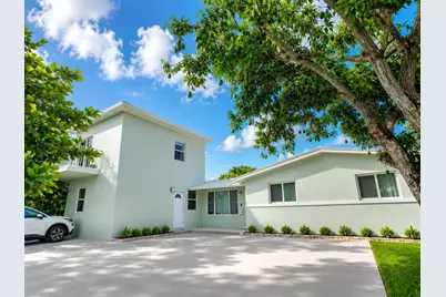 101 SW 64th Avenue, Pembroke Pines, FL 33023 - Photo 1