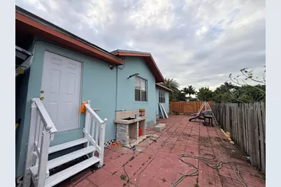 208 NW Avenue H Place, Belle Glade, FL 33430 - Photo 44