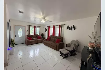 208 NW Avenue H Place, Belle Glade, FL 33430 - Photo 6