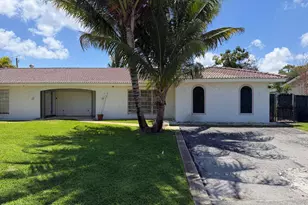499 W Conference Dr, Boca Raton, FL 33486 - Photo 6