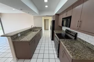 499 W Conference Dr, Boca Raton, FL 33486 - Photo 8