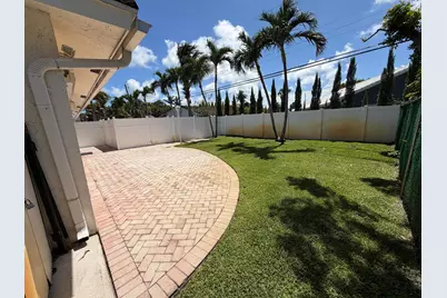 499 W Conference Drive, Boca Raton, FL 33486 - Photo 24