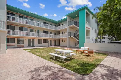 1857 Jefferson Street #304, Hollywood, FL 33020 - Photo 2
