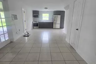 6209 Grant St, Hollywood, FL 33024 - Photo 2