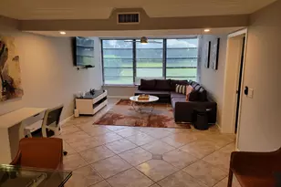 3540 Whitehall Dr, West Palm Beach, FL 33401 - Photo 8