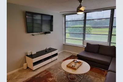 3540 Whitehall Drive #106, West Palm Beach, FL 33401 - Photo 10