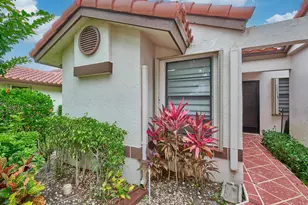 6067 Kings Gate Cir, Delray Beach, FL 33484 - Photo 4