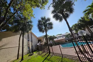 2977 Riverside Dr, Coral Springs, FL 33065 - Photo 24