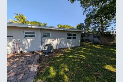 180 Penn Way, Fort Lauderdale, FL 33312 - Photo 2