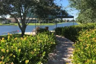 123 Canterbury E, West Palm Beach, FL 33417 - Photo 30